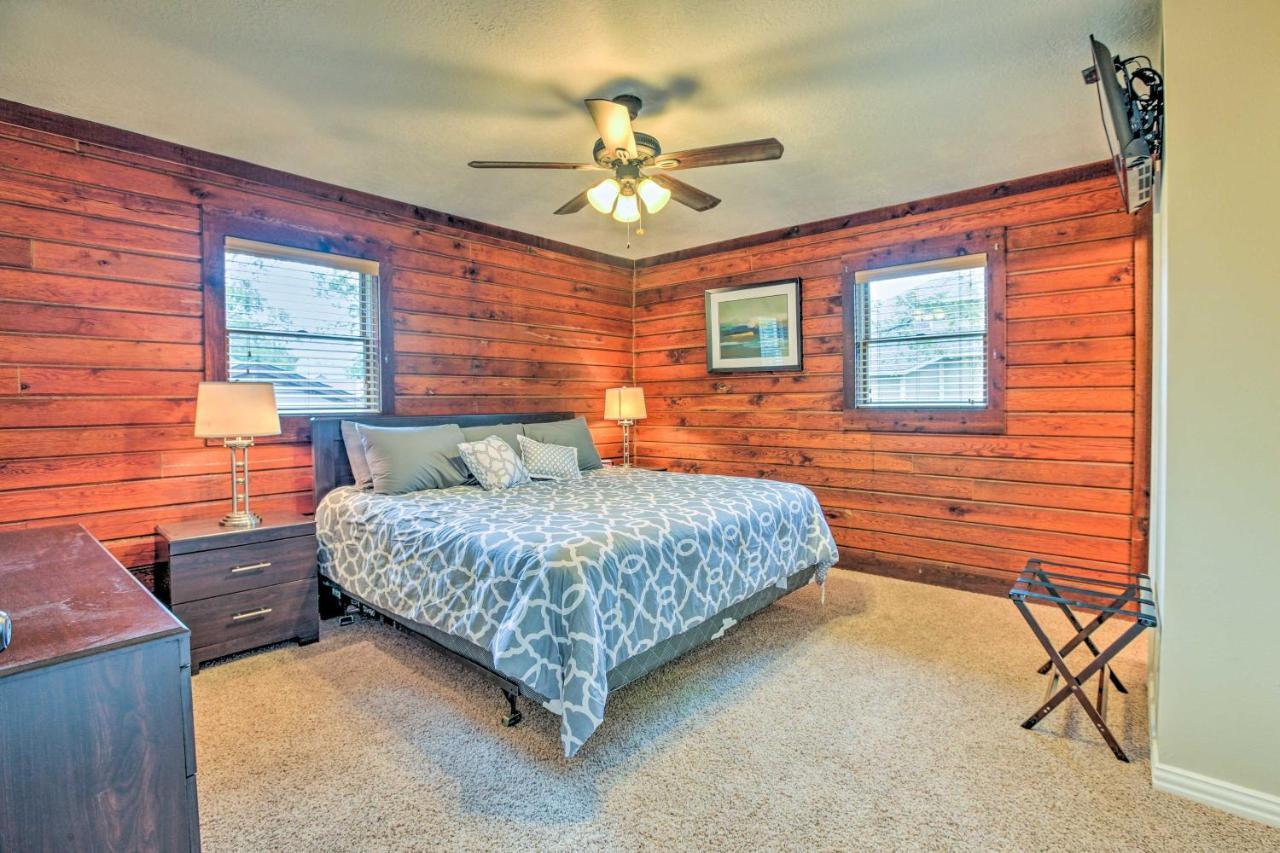 Spacious Kemah Clear Lake Home With Porch And Fire Pit מראה חיצוני תמונה